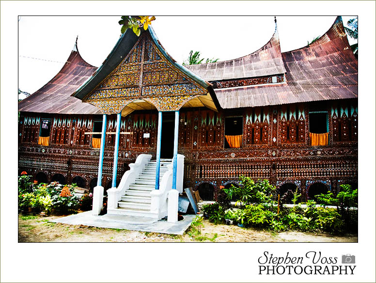 traditional indonesian house